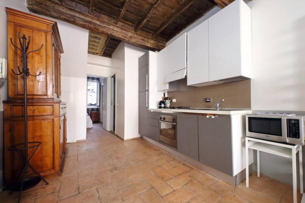 Monserrato Apartment *
