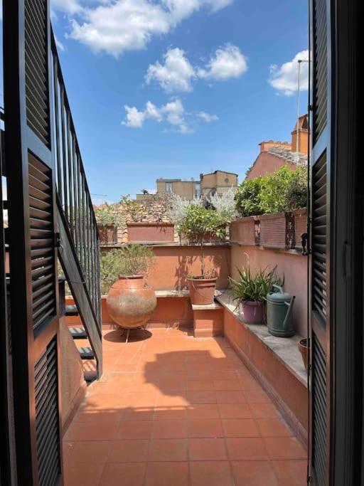 The View In Trastevere Rome