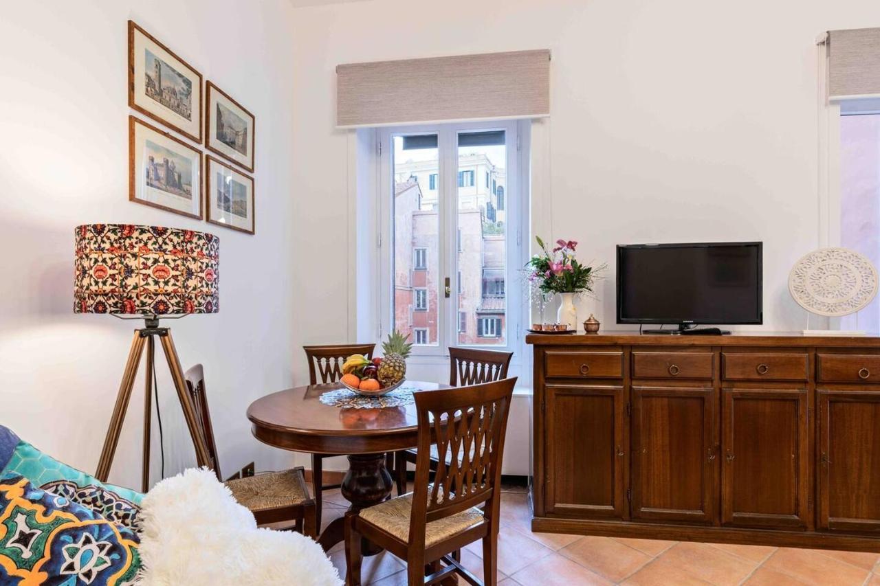 Trevi Love&wish Apartment *