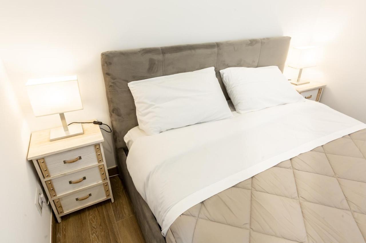 Noh Collection 2bdr Apartment- Vatican Area Apartment Rome