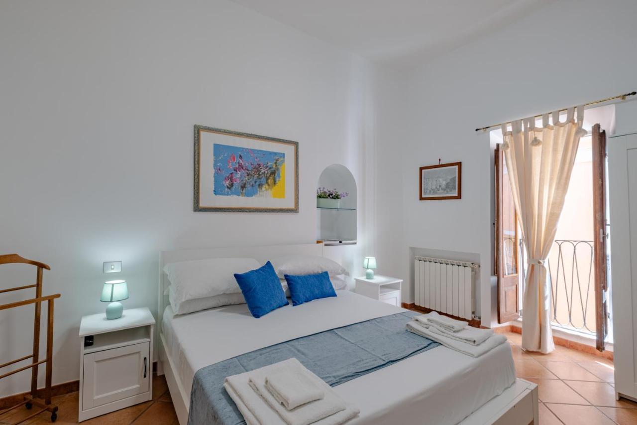 Ele Pantheon Apartment *