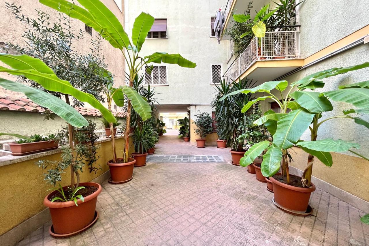 Luigi's Home, Cozy Metro San Paolo Apartment Rome