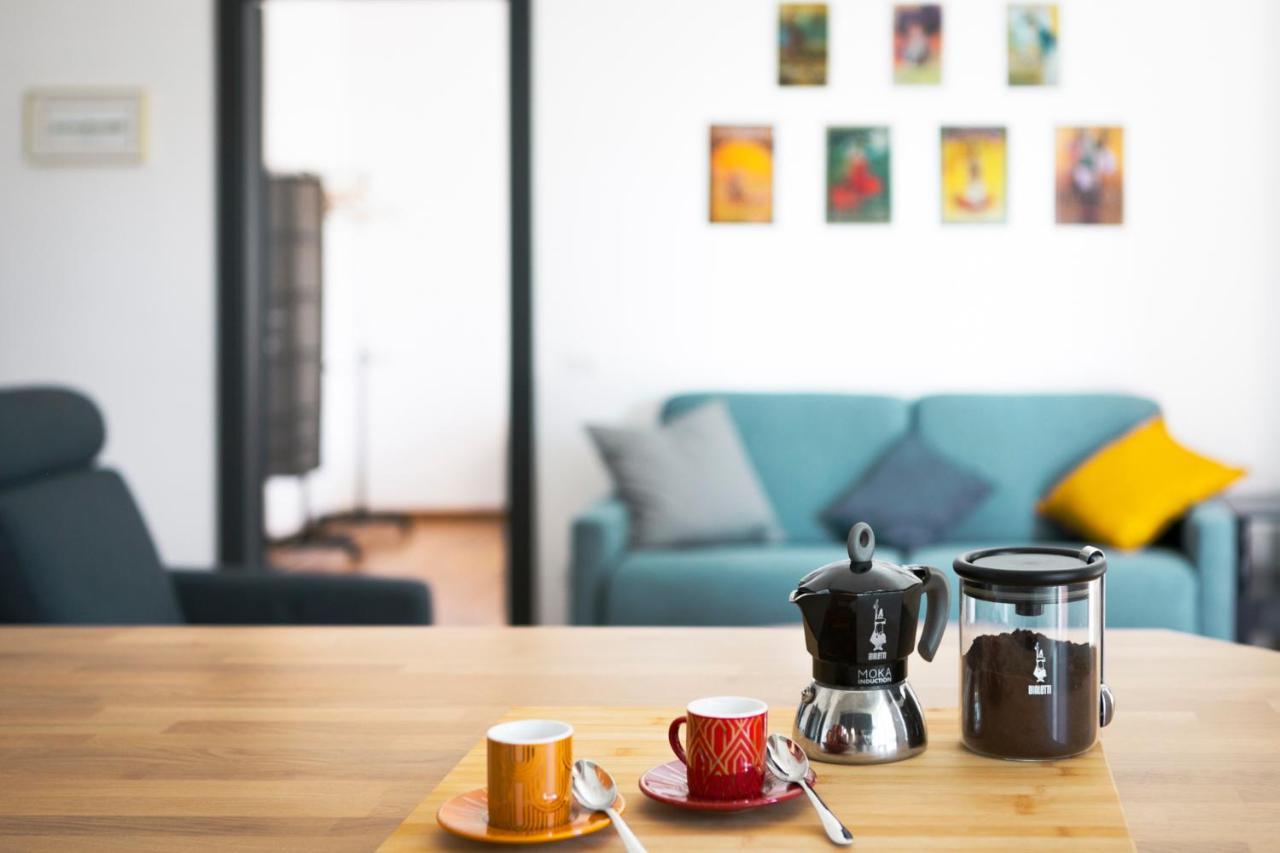 Apartment Cozy Flat 2 Bedrooms 2 Bathrooms With Balcony