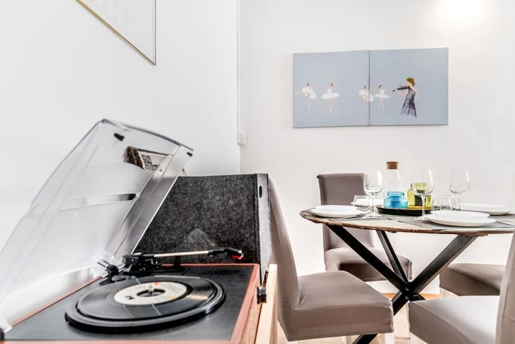 Vatican Blue Sky Apartment