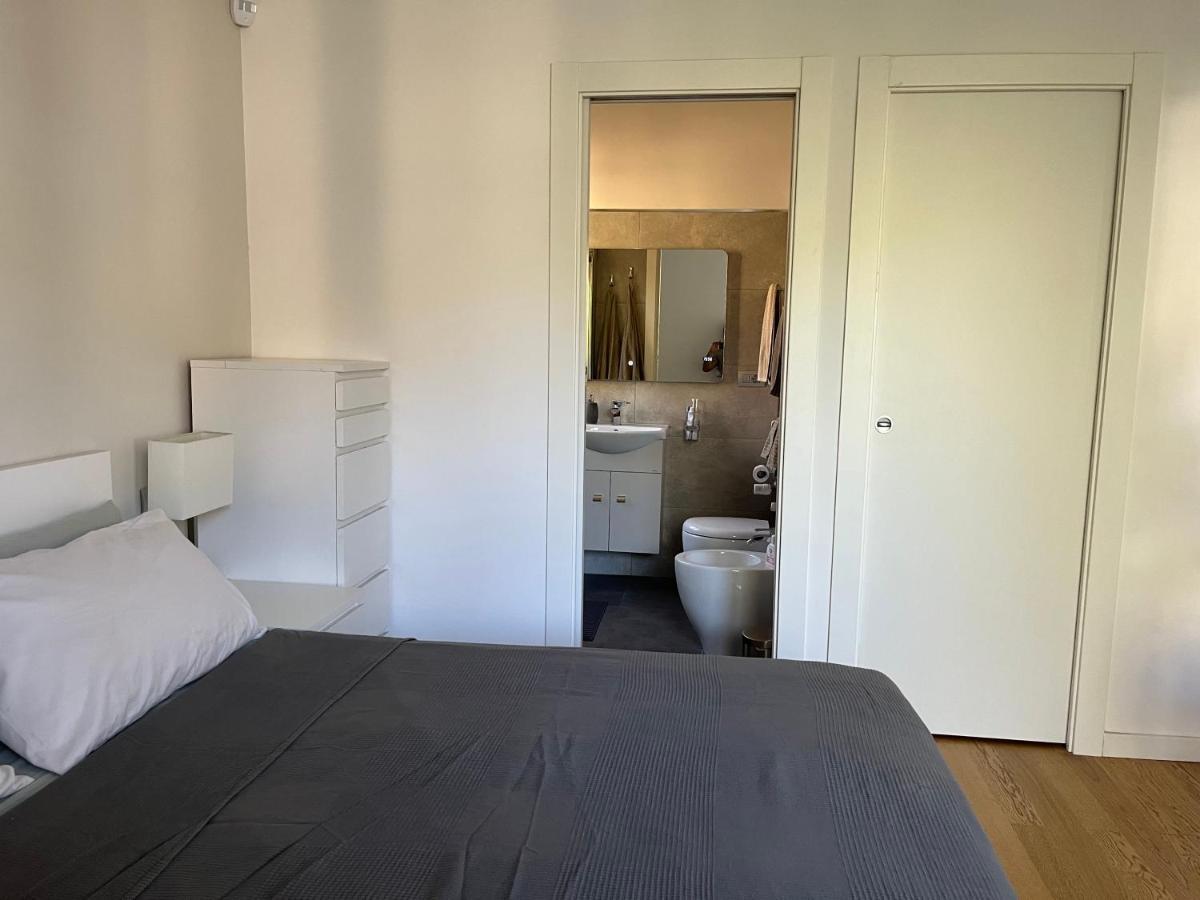 Moderno Bilocale Con Terrazzo Roma