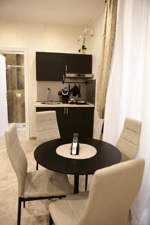 Jadore Monic Guest house