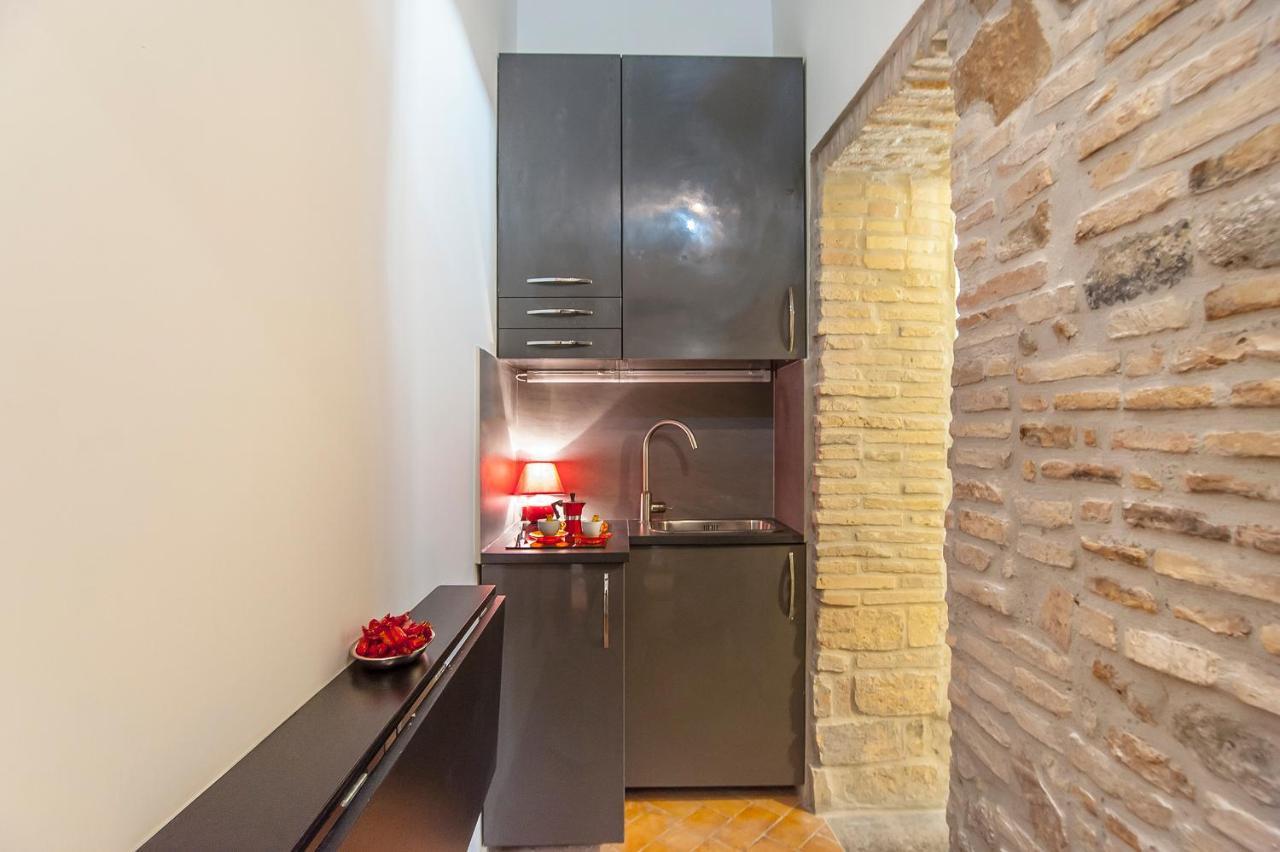 Antica Dimora Farnese Apartment *