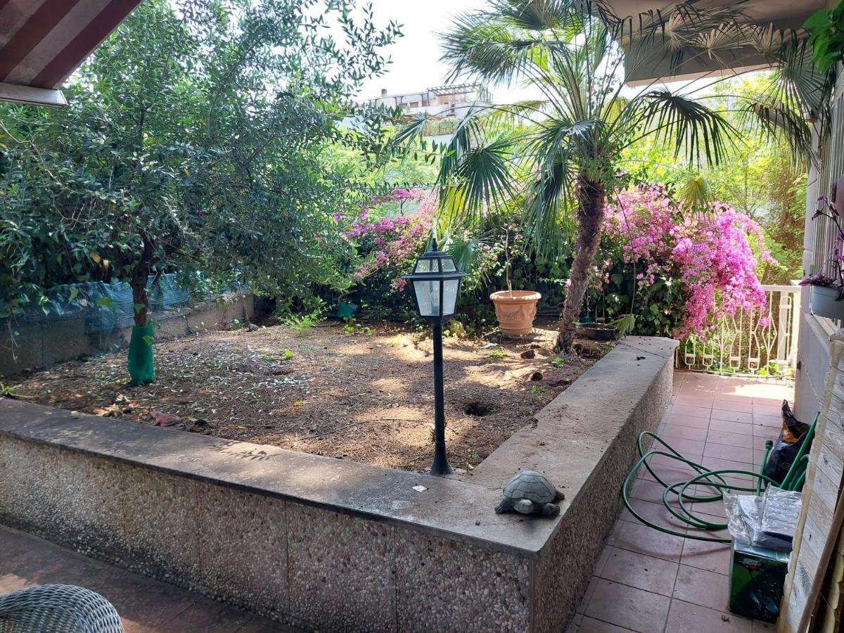 Con Giardino In Zona Ponte Milvio E Stadio Olimpico * Roma