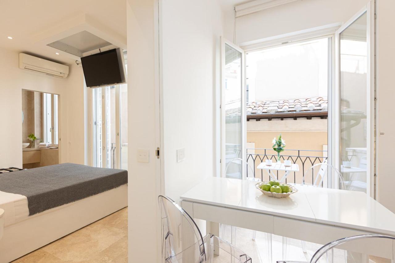 Amazing 3 Levels Penthouse Piazza Venezia *