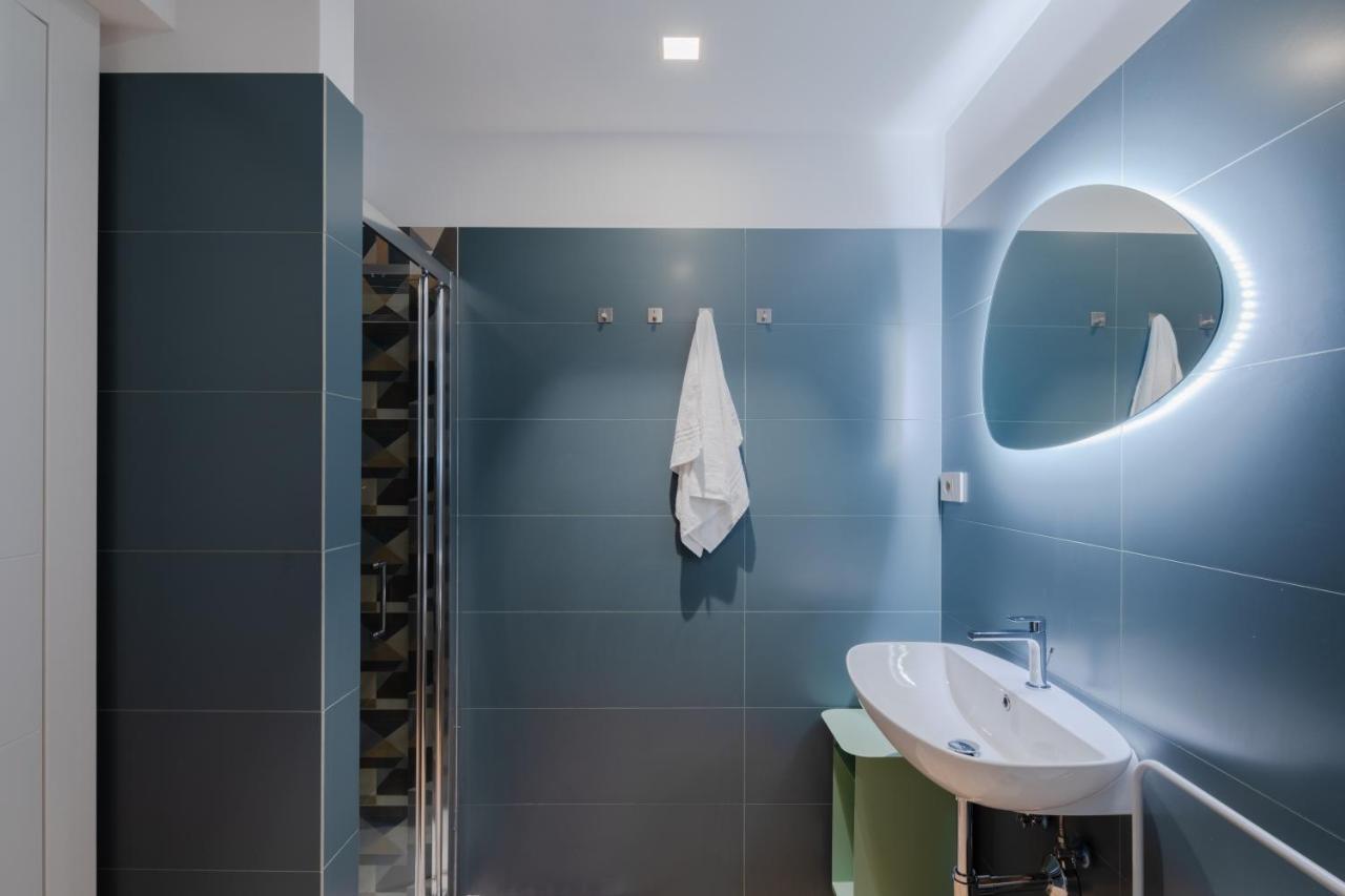 Appartamento Happy Domus - Rosso Corte Trastevere *