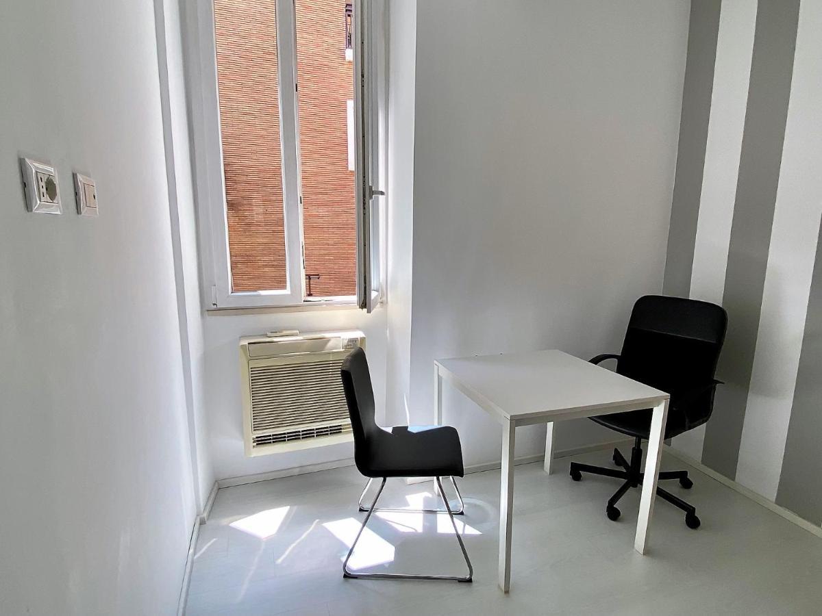 Frezza Business Office & Lounge Apartment