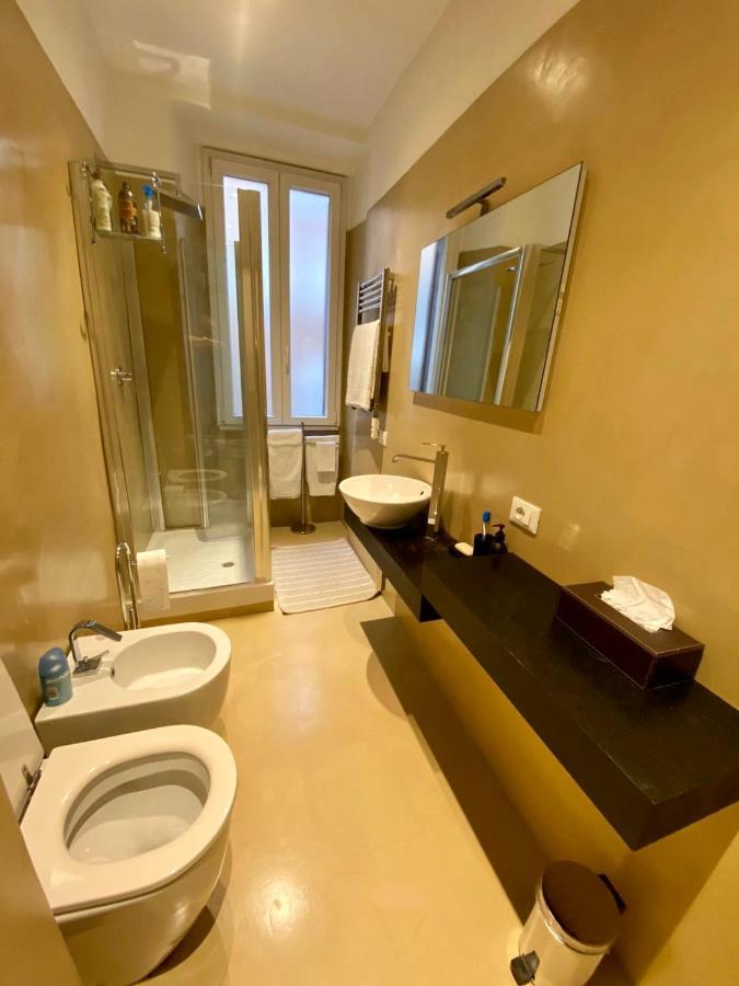 Frezza Business Office & Lounge *