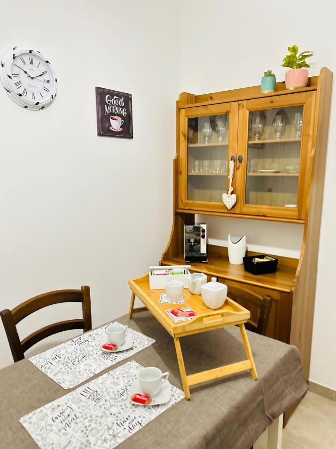 Da Mauro & Michela 1 - Cozy - 5 Min Metro C Apartment *