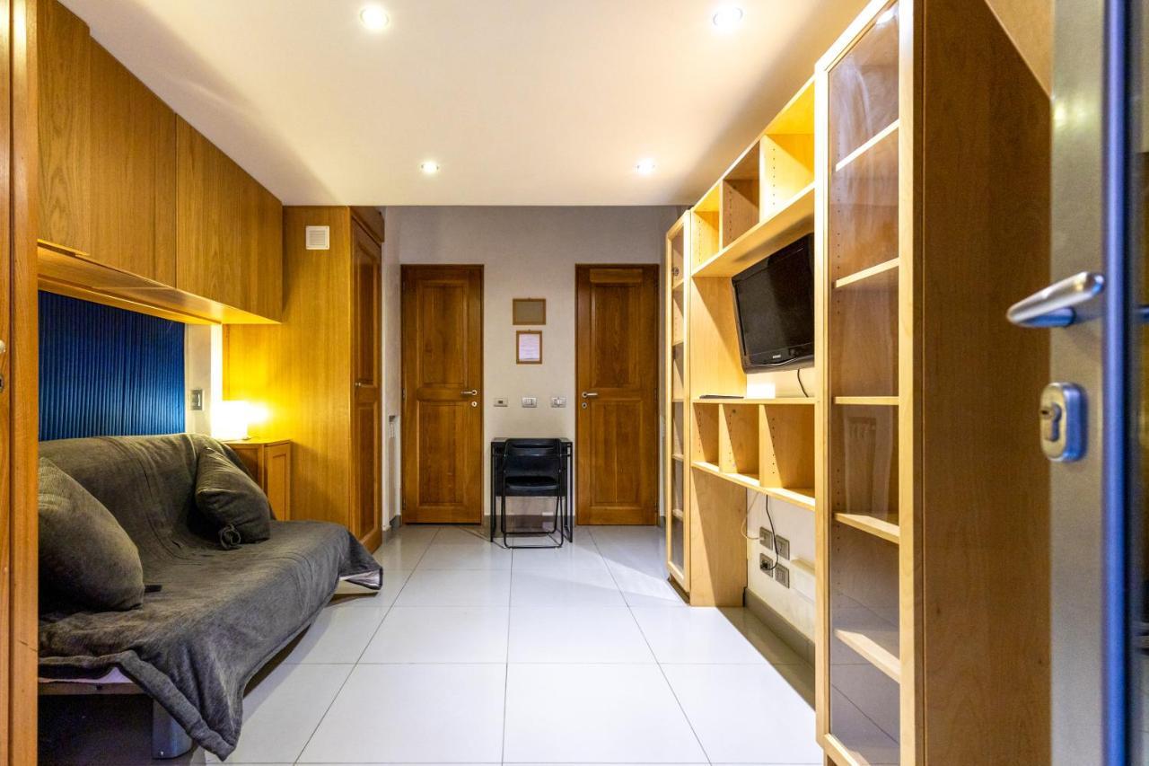 Apt Urbana 156 - Monti