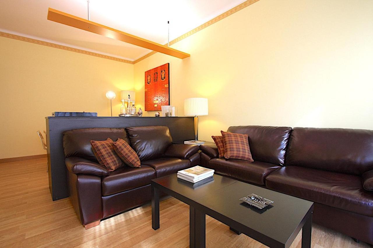 Corso Francia 1br Apartment