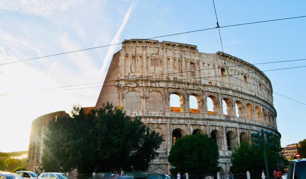 Luxury * Roma