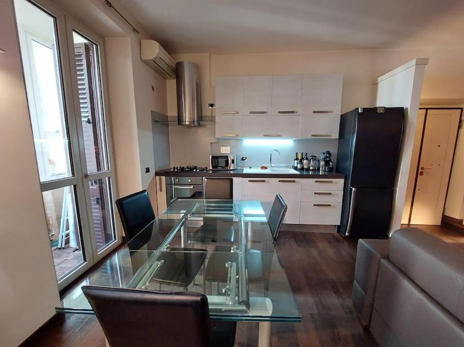 Apartment Your Happy