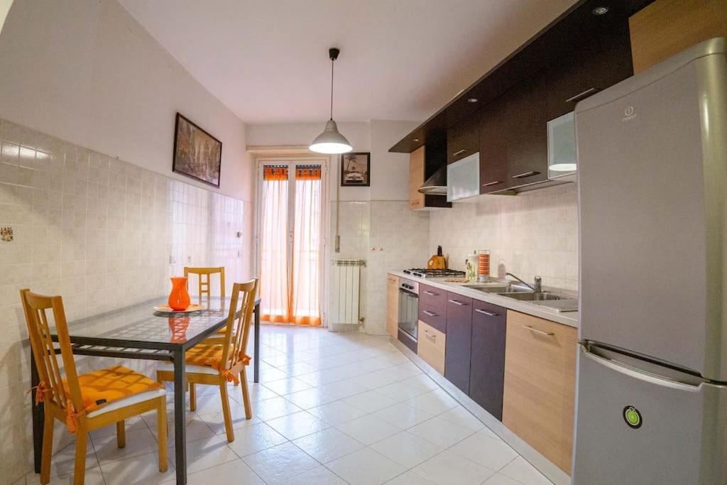 Hostme Luminoso Metro Marconi Apartment *