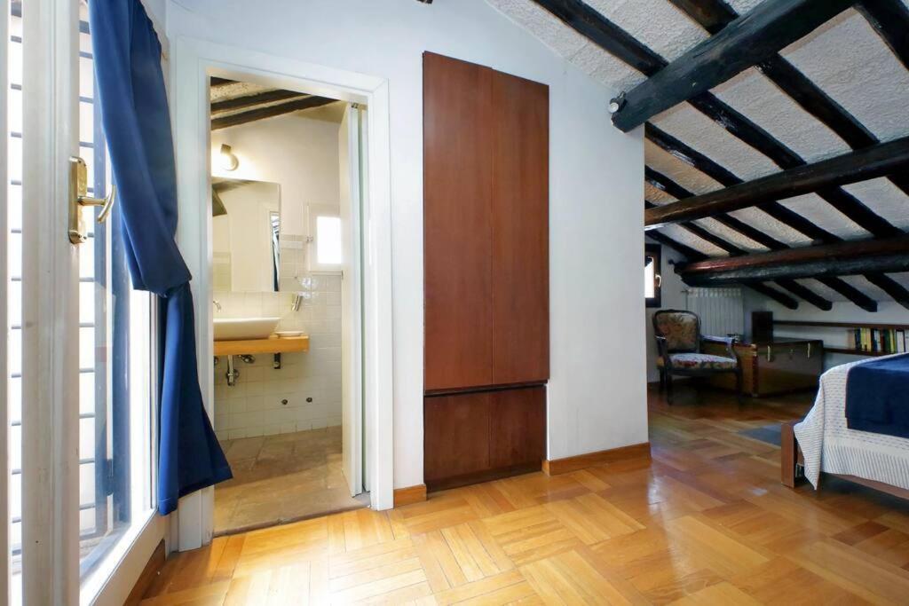 Apartment Monserrato2 Rome