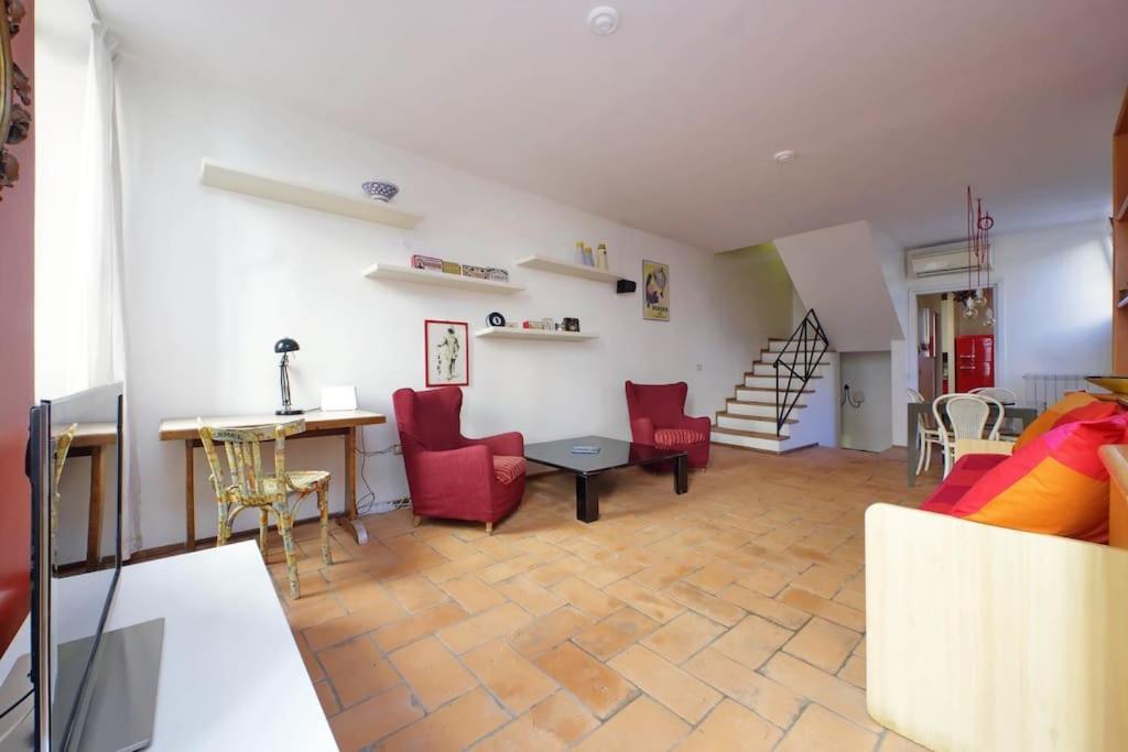Monserrato2 Apartment *