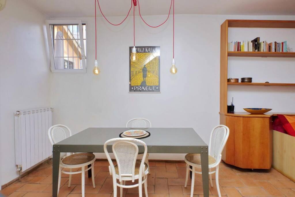 Monserrato2 Apartment