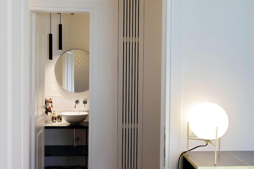Ych Trilocale Finemente Arredato Vicino Metro Apartment *