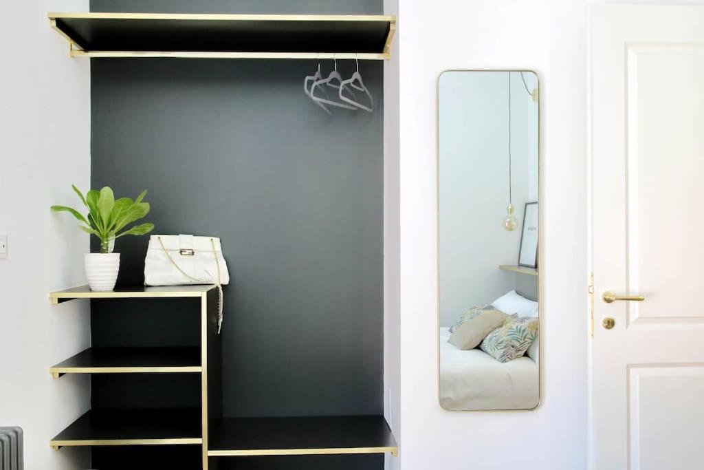 Apartment Ych Trilocale Finemente Arredato Vicino Metro Rome