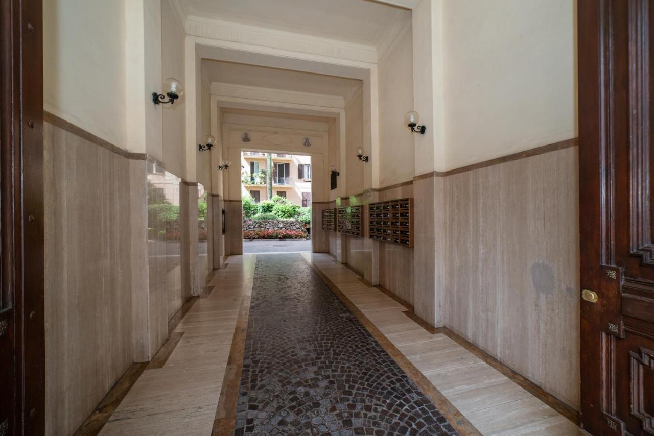Apartment Domus Pietrae Rome