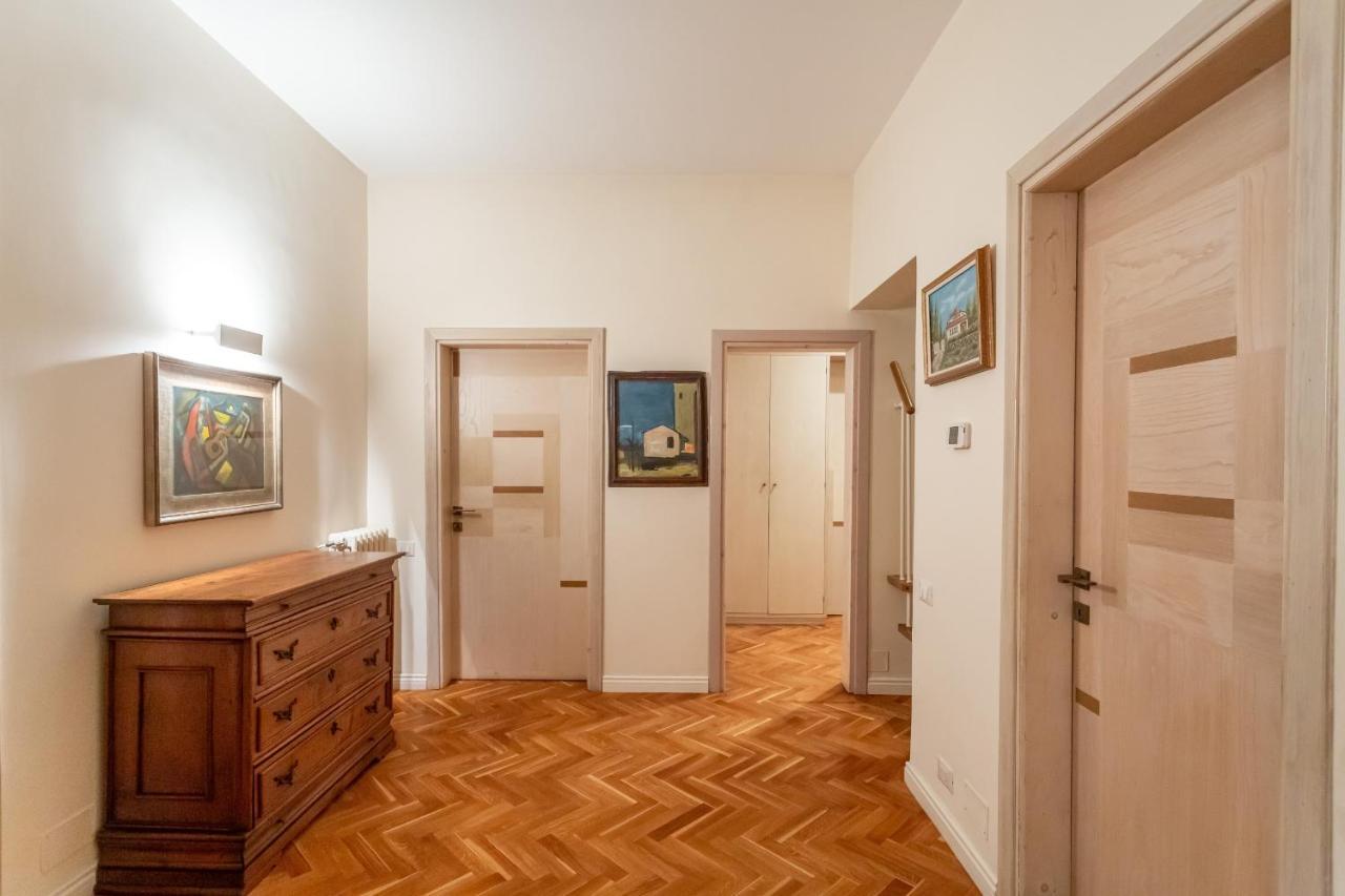 Skyline Penthouse With Private Rooftop Apartment Rome