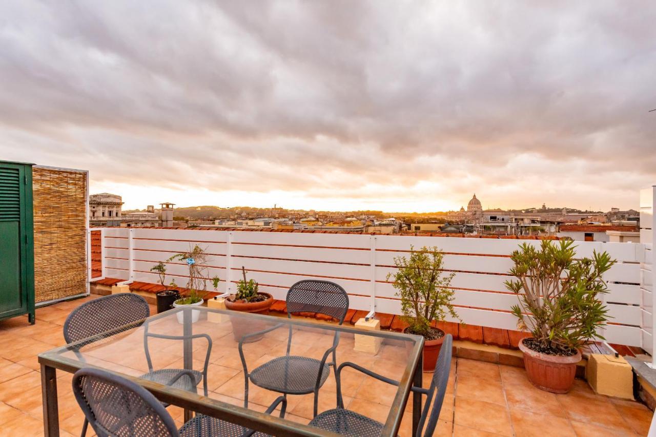 Apartment Skyline Penthouse With Private Rooftop Rome