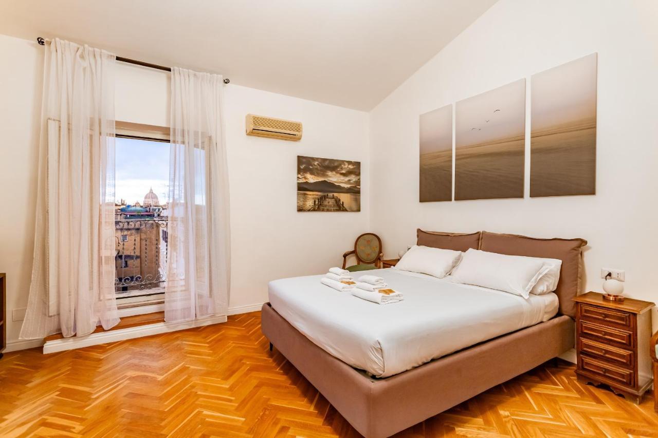 Skyline Penthouse With Private Rooftop Apartment Rome