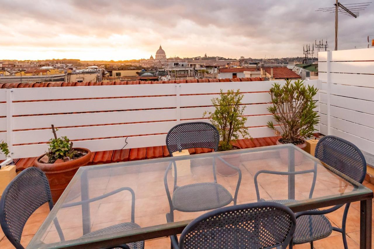 Apartment Skyline Penthouse With Private Rooftop Rome