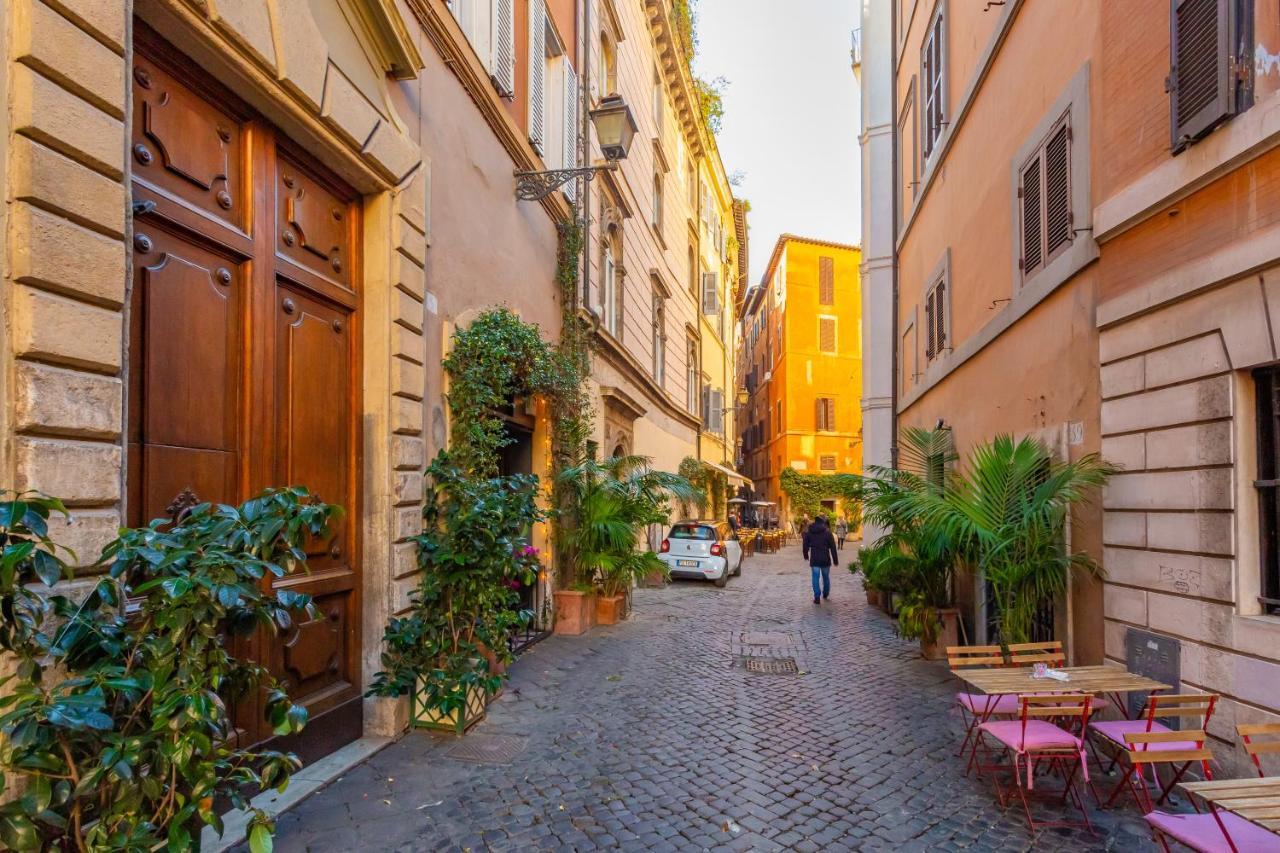 Apartment Charm Near Piazza Navona - Cozy Loft For 2 *