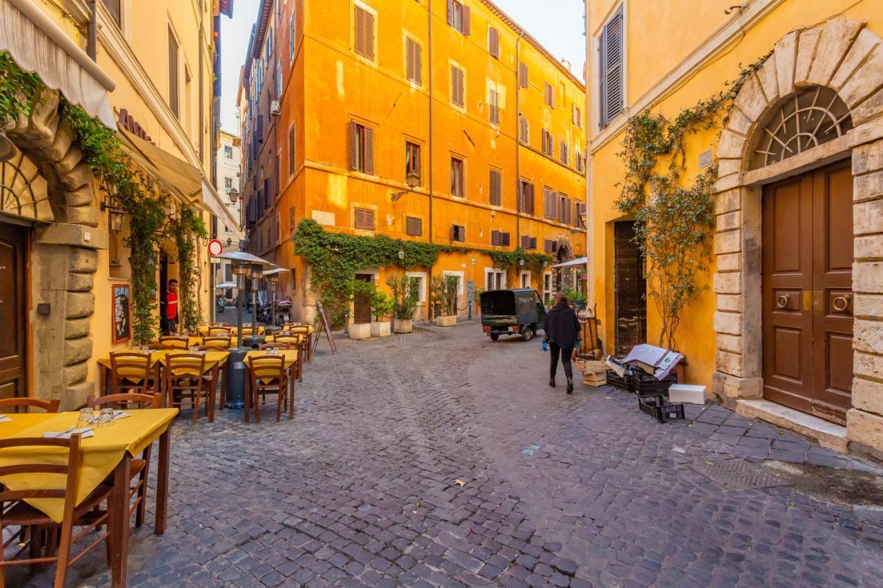 Charm Near Piazza Navona - Cozy Loft For 2 Apartment *