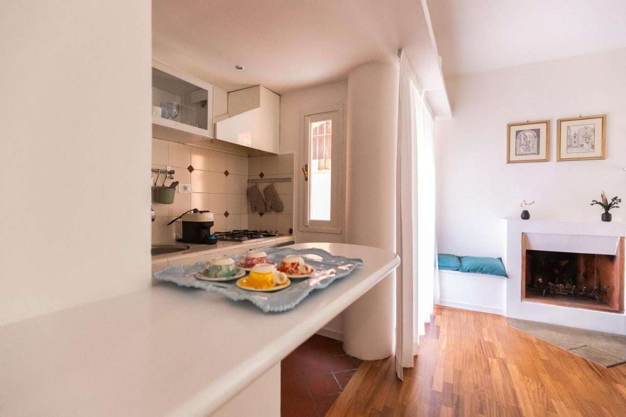 Emerald - In The Heart Of Trastevere Apartment Rome