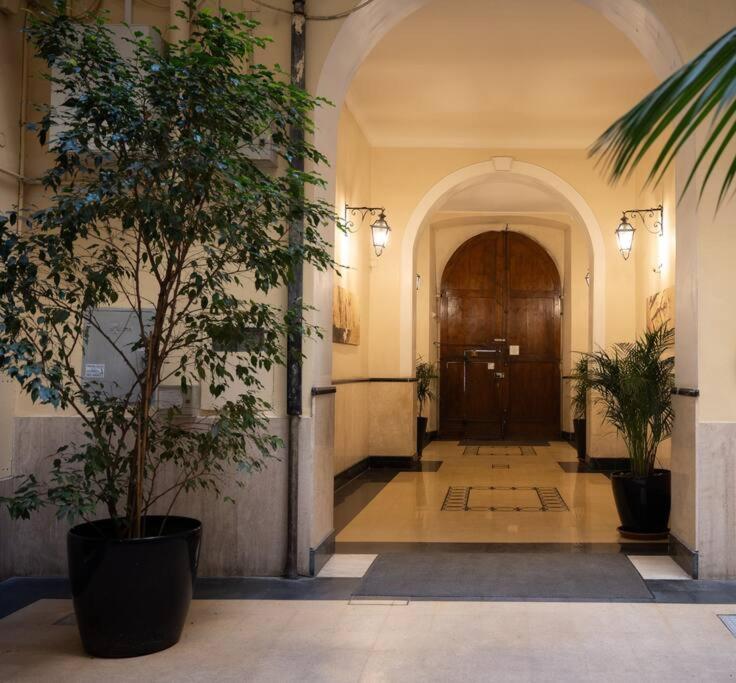 Appartamento Merulana Penthouse: 5 Minutes Walk From Colosseum Roma