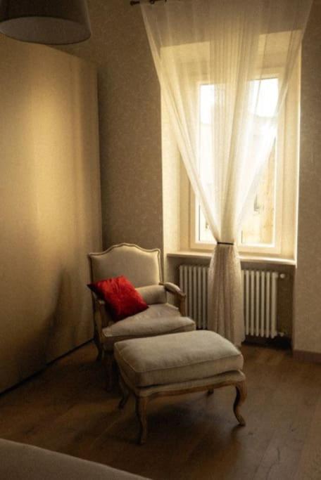Merulana Penthouse: 5 Minutes Walk From Colosseum Appartamento