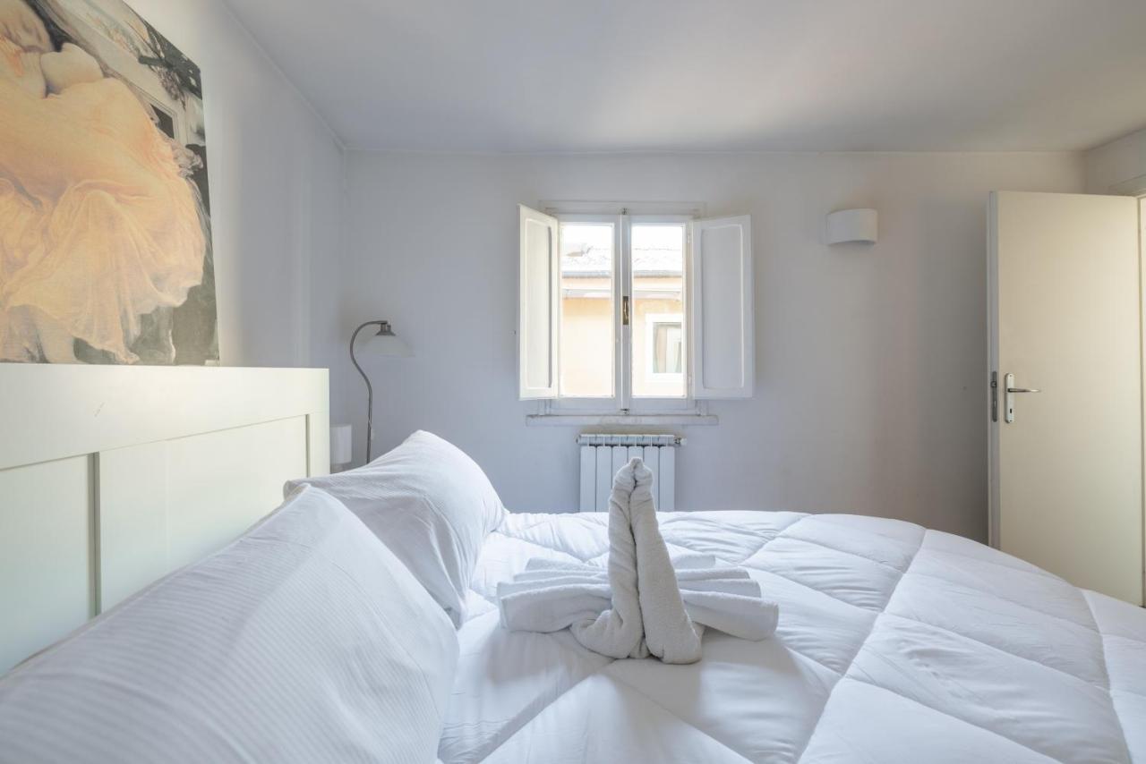 Loft In The Heart Of Rome, Steps To Spanish Steps Apartment *
