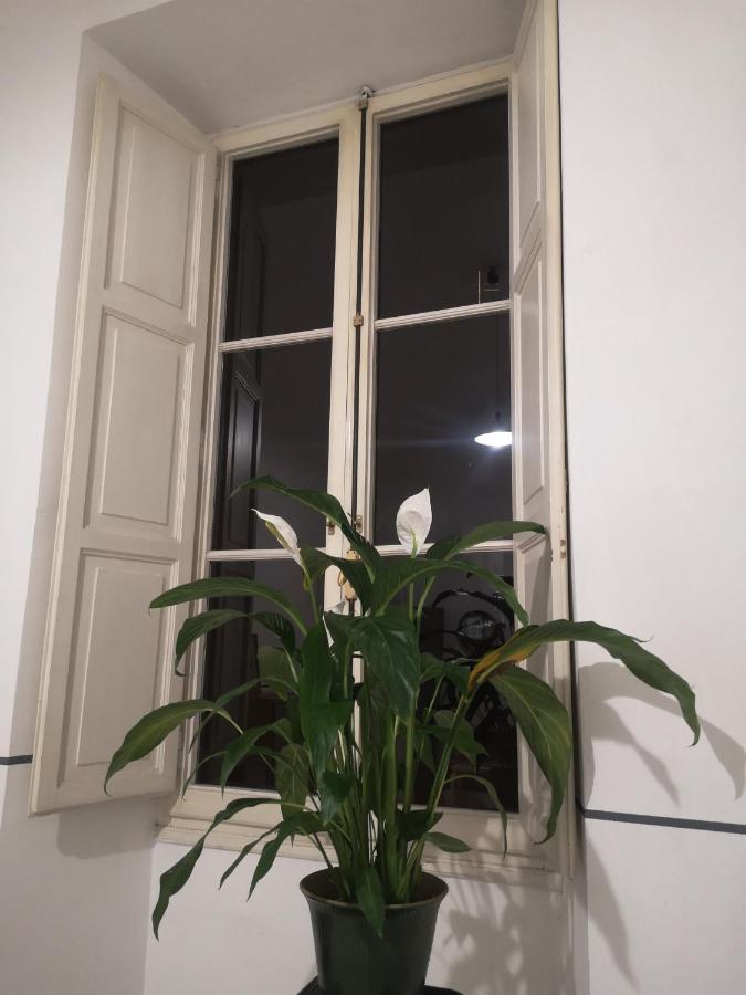 Appartamento Romeo. Luminoso Al Centro Di