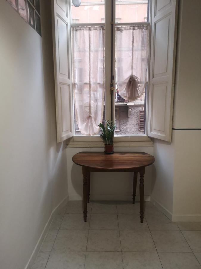 Apartment Romeo. Luminoso Al Centro Di Rome