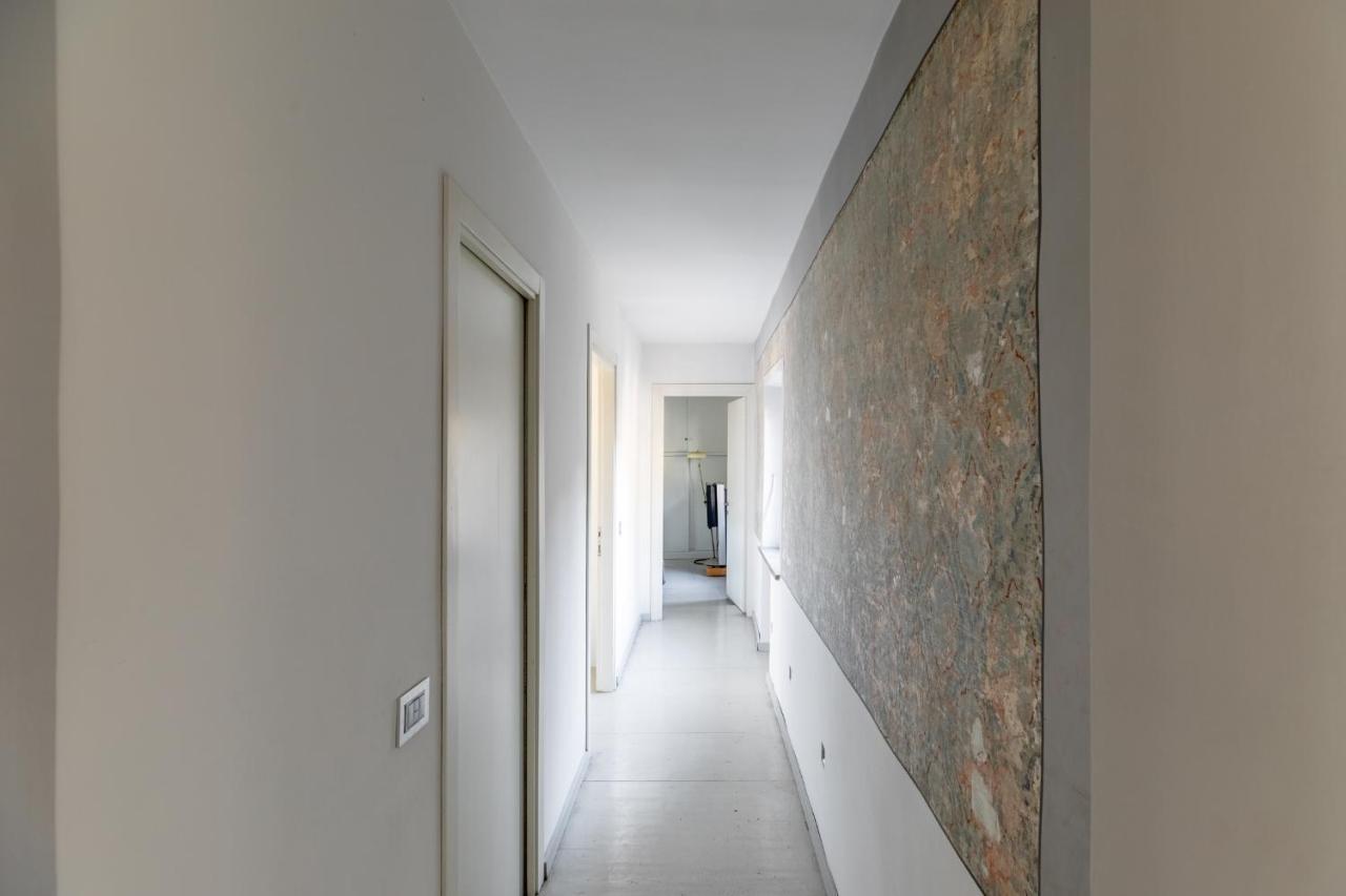 Iflat In Navona *