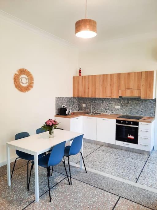 Romantica Lemon In San Giovanni Apartment Rome