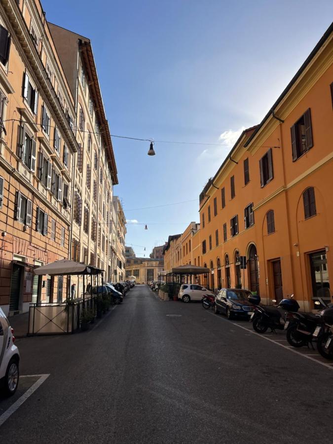 Savoia House, Modern Near Borghese Appartamento