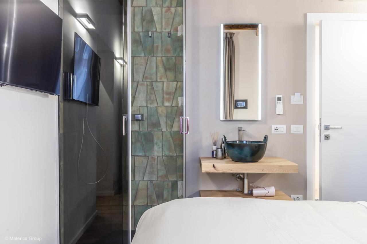 Trevi Steps Guest house