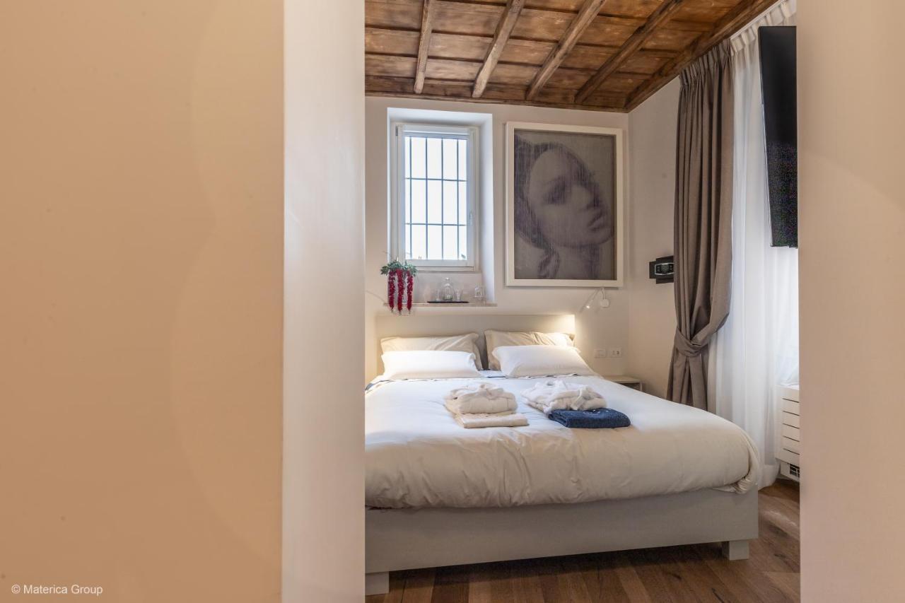 Trevi Steps Guest house *