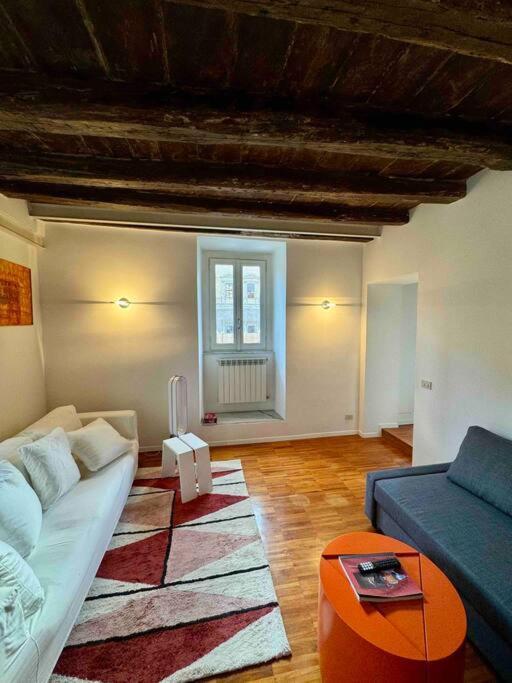 Casa Cristina In Piazza Farnese * Roma