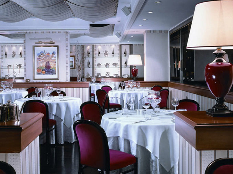 Hotel Nyx By Leonardo 4*