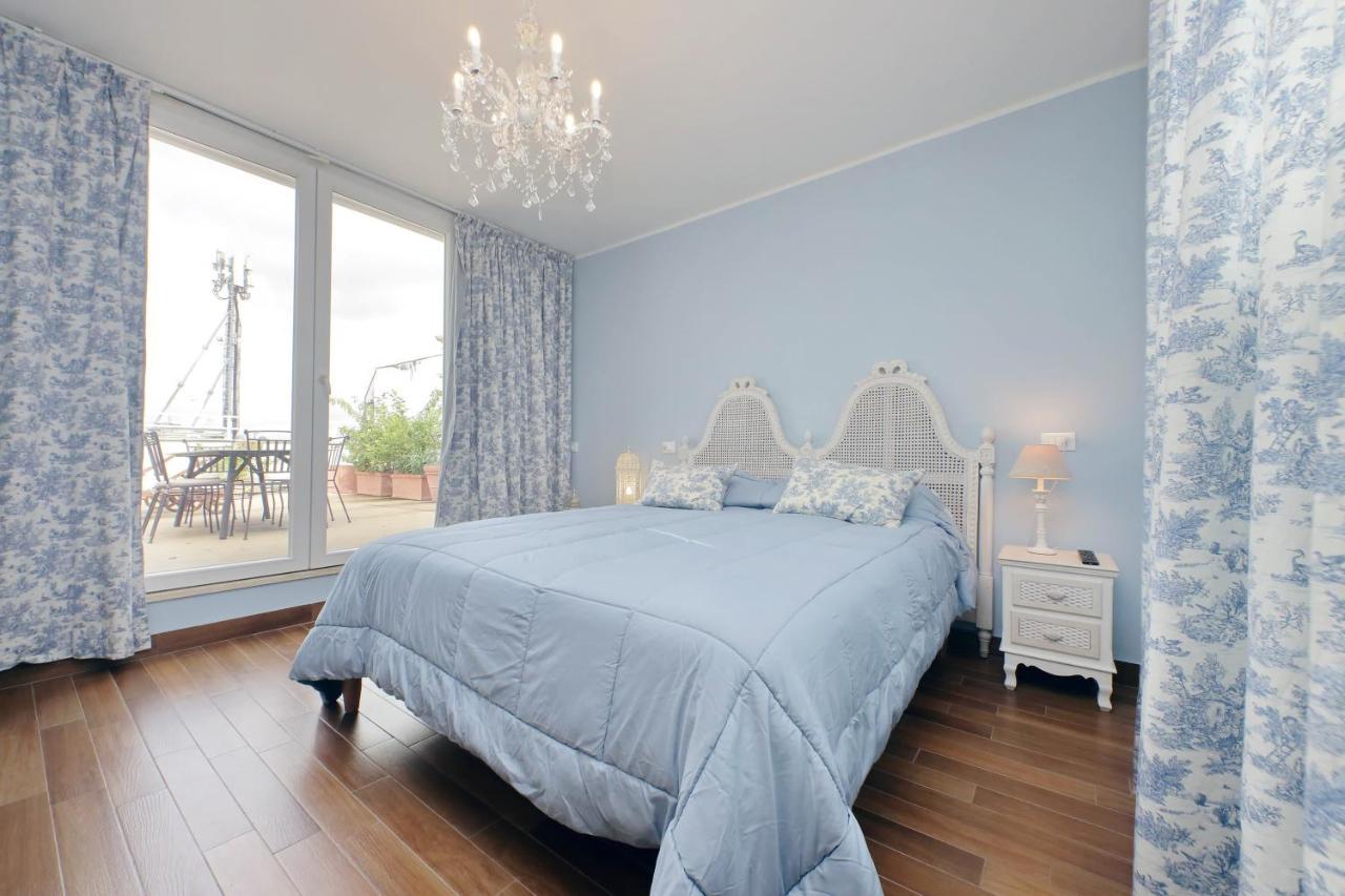 Ych-elegante Attico Vicino Marconi Apartment
