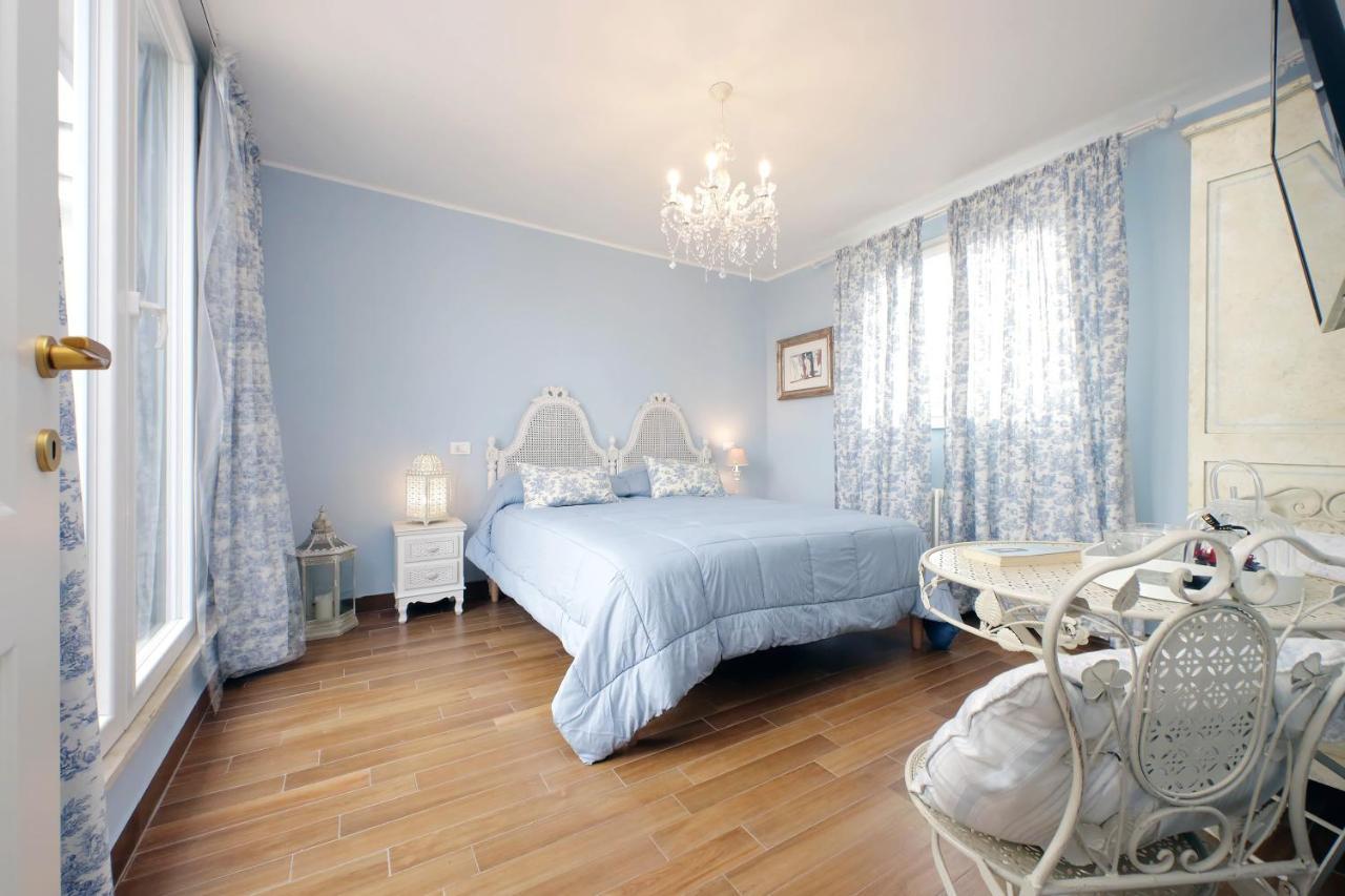 Ych-elegante Attico Vicino Marconi * Rome