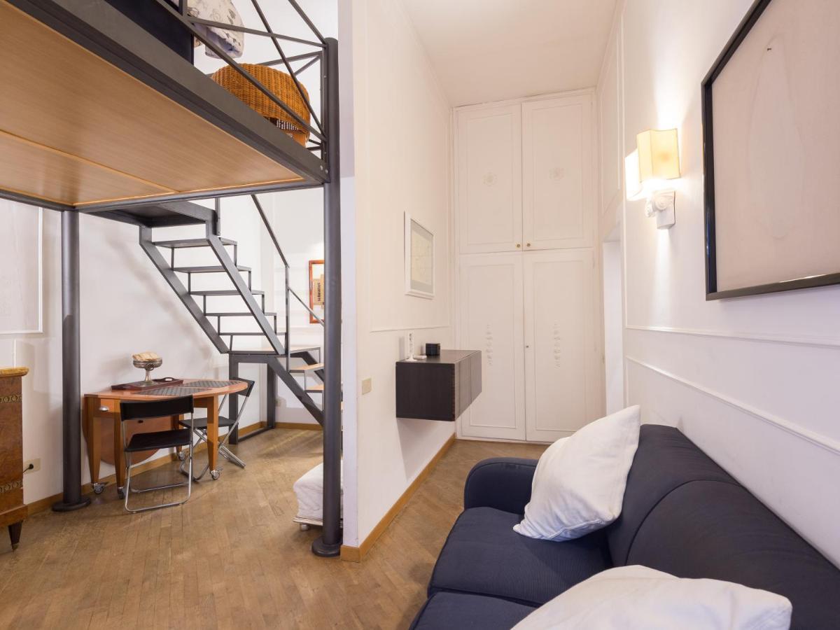 Spanish Steps Frezza Loft Roma